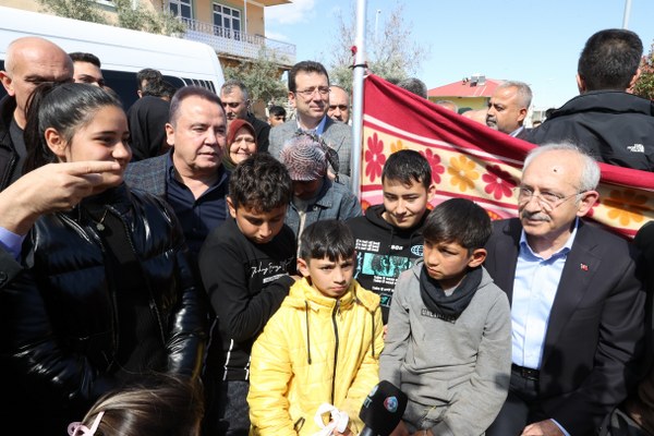 Kılıçdaroğlu  Antalya Büyükşehir Belediyesi’nin Nurdağı yerleşkesini ziyaret etti
