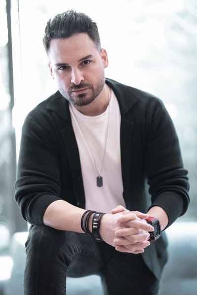 Faruk Emre, ‘Giderim’ dedi…