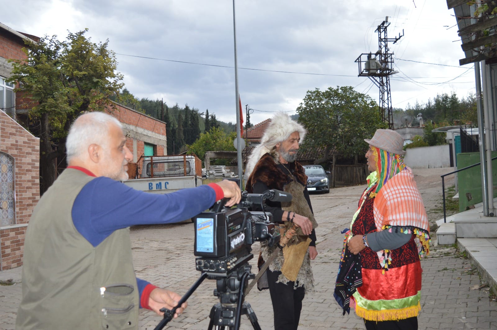 Deli Dumrul Diye Biri” Bursa da hayat buldu