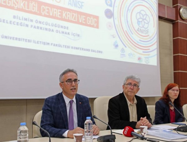 ANTALYA’NIN İLK BİLİMSEL FORUMU