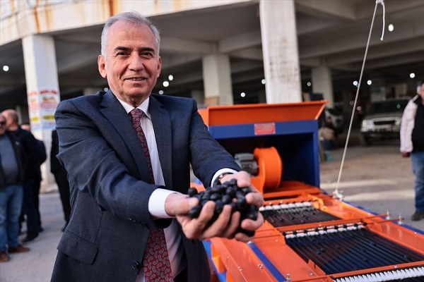 Beyağaç ilçesine Zeytin Üretim Tesisi’ni hizmete Aldı