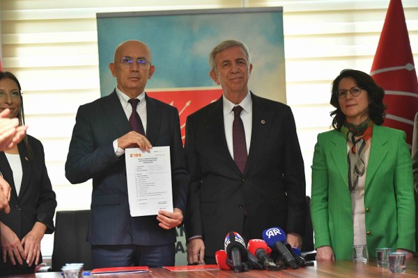 YENİDEN ADAYLIK İÇİN CHP’YE BAŞVURDU