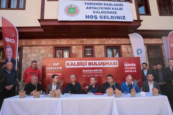 Başkan Böcek Kaleiçi Buluşmasına katıldı