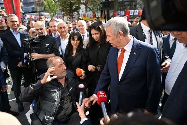 ÇOK KONUŞMUYORUZ AMA GEREKTİĞİ ZAMAN DA MUTLAKA KONUŞUYORUZ