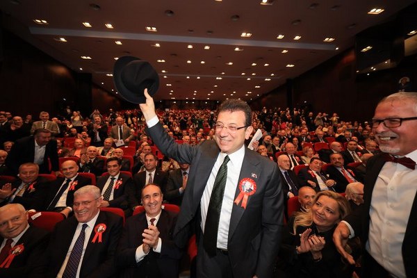 İmamoğlu’ndan Demirel’in 100. Doğum Gününde Cumhuriyet Vurgusu