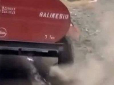 Lastiği Patladı, Pes Etmedi: Ramazan Amca Gönülleri Fethetti