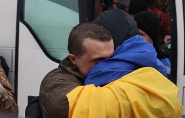 Zelenskiy: 157 Ukraynalı Esaretten Kurtarıldı