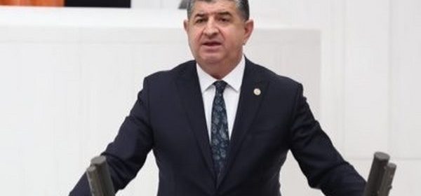 Cavit Arı “Halk Barajın Ne Zaman Tamamlanacağını Soruyor”